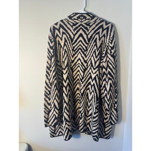 Jones Studio Long Sleeve Open Black Zebra Stripe Sweater Plus Size 2X - Picture 2 of 4